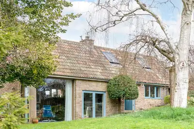 Image de Hidden Garden House-Village location-Somerset Bath