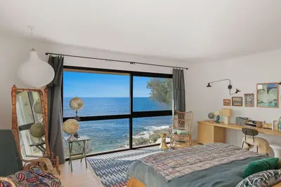 Image de Le Canon - Maison exceptionnelle les pieds dans l'eau Ă Carqueiranne