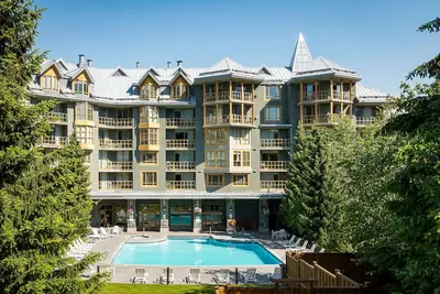 Whistler Cascade Lodge
