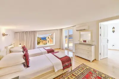 Image de Luxurious 6 Bedroom Villa in Kalkan with gym, games room andPrivate Pool