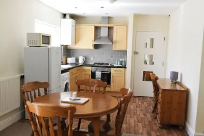 Image de 2-bedroom apartment with free parking in Canton, Cardiff