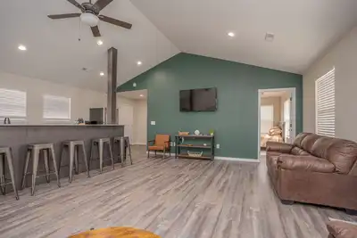 Image de Ripple: Cozy Cabin, Big Adventure Near Bennett Spring and the Niangua River