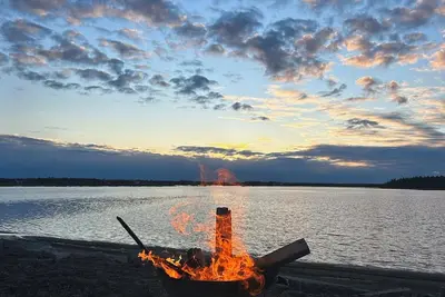 Image de Your private paradise by the sea. \" Stay where the ocean meets the sky\"