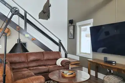 Image de Sleeps 6 with a hot tub- best views in Bozeman