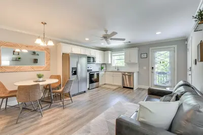 Image de Condo Steps to Bavarian Village & River in Helen