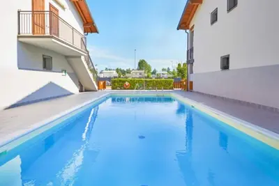 Image de Praga Apartment - Relax in piscina a Sirmione