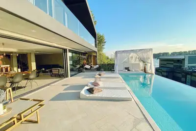 Image de Wtf House