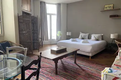 Image de Charmant Appartement pour 4 dans le Centre Ville de Bordeaux