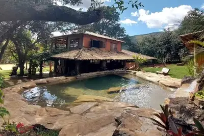 Image de Vacation home with natural water pool