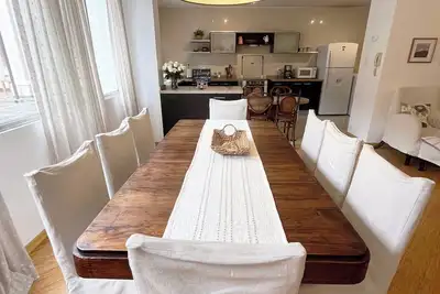 Modern & Spacious Apartment in Quito’s Historic San Marcos - 3br & 3. 5ba