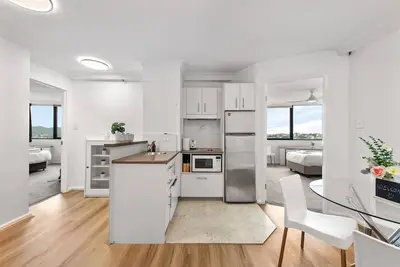 Image de Good Value 2br Near Stadium & River w/ WiFi