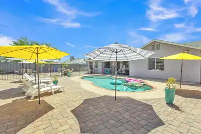 Image de Charming 3-Bedroom house with Game Room, Pool, WiFi in pleasant Mesa