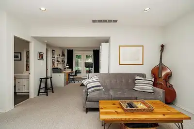 Image de Cozy forest retreat