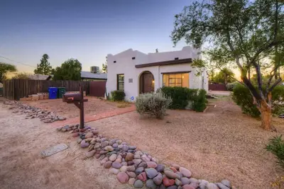 Image de Charming Spanish Style Vintage Casita