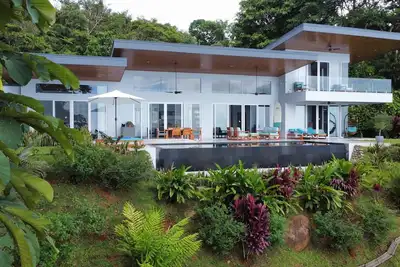 Image de Private Villa Oro Verde, ocean view, luxury