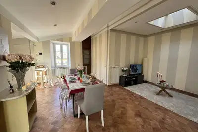 Image de Appartement à Lucques avec 1 chambres à coucher, 5 couchages