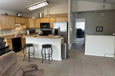 Image de Welcoming 3-bedroom townhome with WiFi in Anchorage