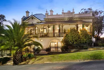 Image de The Suites, Villa Belgravia - Suite 2 - luxury self-contained in central Bendigo