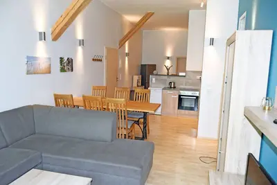 Image de 4-room vacation apartment Sellin with beautiful park view - Holiday apartments on Rügen