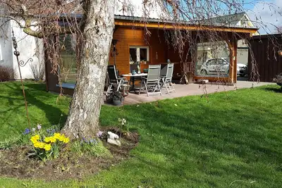 Image de Modern accommodation with garden and barbecue area