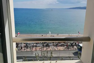 Image de Appart atypique 2 chambres esprit bateau vue mer