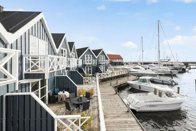 Image de 8518 Grenaa - Skakkes Holm 64 F