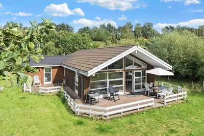 Image de 8208 Knebel - Skæsibakken 2