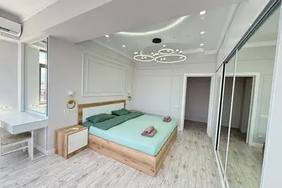 Image de Brooklyn apartment 2bedroom map: 42. 866012, 74. 600997