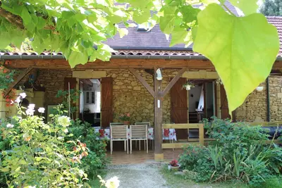 Image de Maison de vacances Zénitude à Meyrals avec jardin privé, jacuzzi en été et Wi-Fi