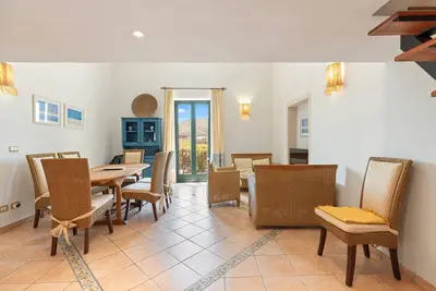 Image de Appartement 'La Residenza Color Del Mare' avec balcon, Wi-Fi et climatisation