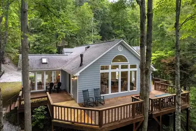 Image de Pet Friendly - Gas Fireplace - Wifi