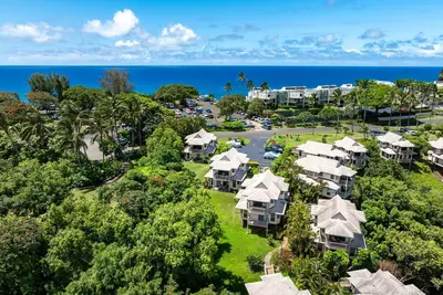 Image de Hanalei Bay Villas #2, Beautiful Free-standing Hawaii Villa, walk to beach