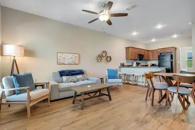 Image de Family friendly Condo with 3 En Suite Bedrooms