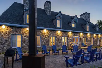 Image de Reconnect with Nature – Wellness Resort Stay with Trails, River Views & Forest