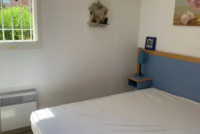 T2 en rez-de-jardin avec piscine