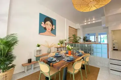 Image de Charming 3-bedroom townhome with Ac, free wifi near Central Festival