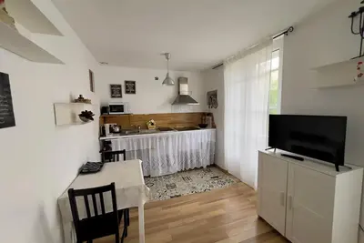 Appartement n°4 - Studio  en rdc - Sdb séparée
