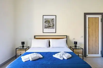 Urban Retreat 76 - Cozy urban retreat