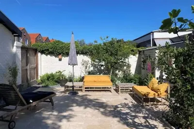 Image de Green garden Villa 300 meters from the beach.