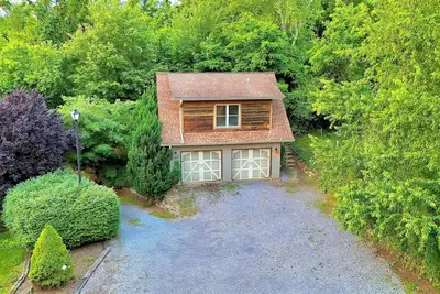 Image de Cozy Pet-Friendly Retreat | Views & Fire Pit Fun