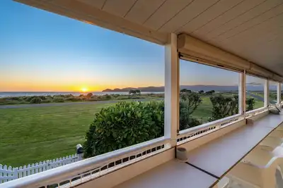Image de Sunset Haven - Mahia Holiday Home