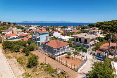 Image de Alexander Home