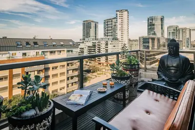 Exclusive Lux. Penthouse w/Panoramic Views -Terrace