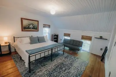 Image de Peaceful 3-bedroom farmhouse cottage in the Belgrade Lakes Region