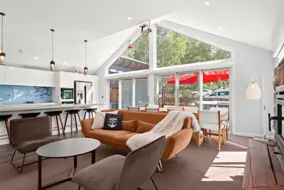 Image de Feathers Lodge - Spacious Mountain Retreat