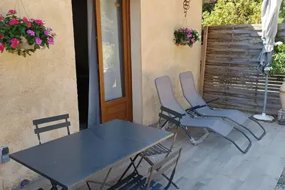 Image de Gite à la campagne au calme  entièrement climatisé.