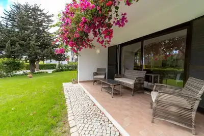 Image de 77 São Rafael by HelloVacations