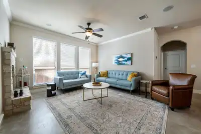 Image de @ Mueller! Charming One-Story 3/3 Home Central Austin