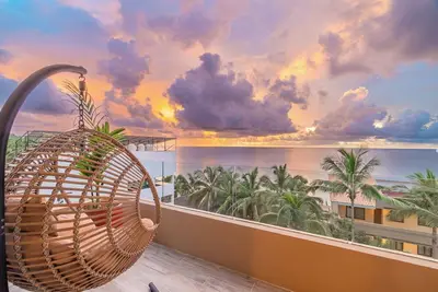 Image de Luxury Beachfront 3 Bedroom Dual Unit with Ocean View