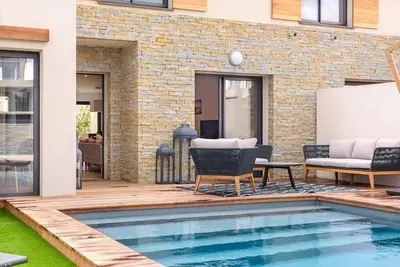 Image de Villa avec piscine à deux pas de la plage de Cala Rossa